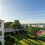 Marbella Banus Suites - Nueva Andalucia Banus Sea Views Apartment